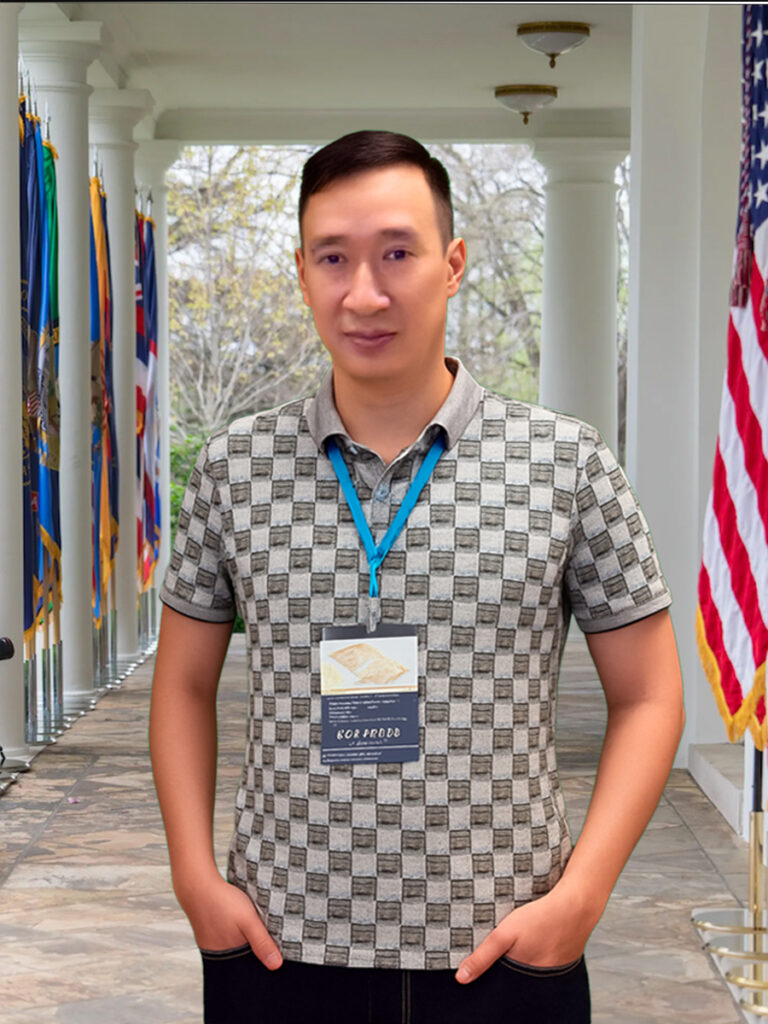 Phó giám đốc
Trần Anh Đức